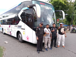 Launching Perdana Slipper Bus PO KYM Trans