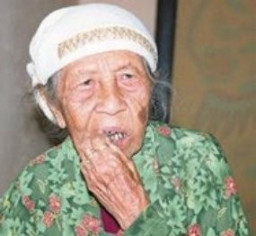 Pengobatan Alat Vital Serang Hj.Mak Erot Ditangani Langsung Aa Ahmad Fauzi