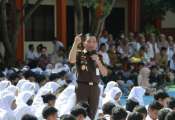 Program Jaksa Sahabat Belajar Kejati Banten, Beri Pengarahan pada Pelajar