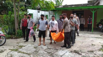 Diduga Dibunuh, Jasad Wanita Kemaluan Berdarah Ditemukan di Kamar Kos di Ponorogo