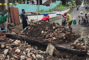Warga Keluhkan Pembongkaran Gorong-gorong Pandanwangi, Ini Kata DPUPRPKP Kota Malang