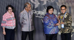 Wali Kota Sutiaji Berhasil Boyong Piala Adipura Kembali ke Kota Malang