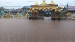 Hujan Deras Sejak Subuh, Sebagian Wilayah Ibukota Kotabaru Terendam Banjir
