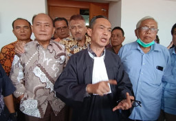 Dakwaan Terhadap Eks Wakabareskrim Dinilai Tak Sah, Ini Alasannya..