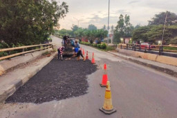Demi kenyamanan Arus Mudik, Jalan Lingkar Selatan Diperbaiki