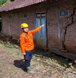 13 Rumah di Desa Bekiring Ponorogo Terdampak Tanah Gerak, Retakan Capai 10 cm