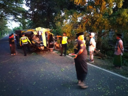 Ini Kronologis Truk Telur Terguling Akibat Sopir Ngantuk di Jalur Ponorogo-Trenggalek