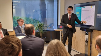 Dirut PLN Paparkan Strategi Wujudkan Transisi Energi di Indonesia