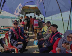 Pemerintahan Desa Tarjun Gelar Lomba Balap Perahu Dongfeng