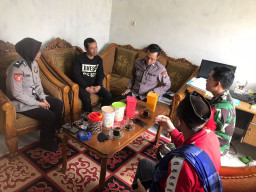 Polisi RW Polres Batu Sambang Desa, Berikan Rasa Aman Masyarakat