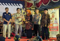 Lewat Media Wayang Kulit, Satpol PP Ponorogo Sosialisasikan Gempur Rokok Ilegal