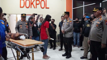 Balita Korban Penganiayaan di Sukodono, Dipertemukan Ibu Kandung dan Dimakamkan