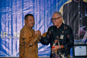 Ade Irosade Resmi Jabat Kepala LPP RRI Madiun