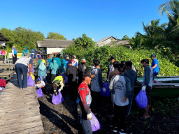 Aksi Bersih-Bersih Lingkungan Peringati Hari Lingkungan Hidup Sedunia