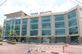 Prodi S1 Teknik Industri Undip Siapkan Lulusan yang COMPLETE