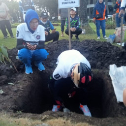 Walikota Malang Lakukan Peletakan Batu Pertama Revitalisasi Alun-Alun Tugu