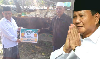 Prabowo Subianto Beri Hewan Kurban ke Ponpes Sunan Drajat Lamongan