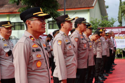 Kenaikan Pangkat 30 Anggota Polres Batu Bertepatan di Moment HUT Bhayangkara ke-77