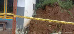 Rumah Tertimbun Longsor, Tiga Warga Lumajang Tewas