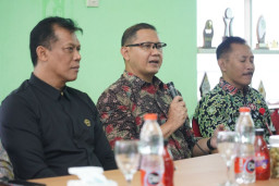 Pj. Wali Kota Batu Banyak Terima Masukan Saat Silahturahmi Bersama Gapoktan Mitra Arjuna