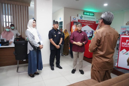 MenPAN RB Terkesima Dengan Gaya Seni Arsitektur Balaikota Among Tani