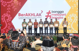 Kemenkumham Raih Penghargaan Tata Kelola Pengadaan ASN Terbaik