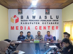 Bawaslu Kabupaten Kotabaru Gelar Konsolidasi Internal