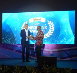 Kinerja Terus Positif, Bank Jatim Raih Penghargaan Infobank Award 2023