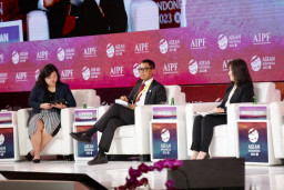 Dirut PLN Suarakan Kolaborasi Global Wujudkan Transisi Energi