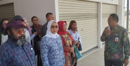 Komisi V DPR RI Puji Toilet Pasar Induk Among Tani