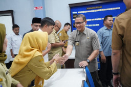 Pj. Wali Kota Batu Gelar Pertemuan dengan  Kepala Sekolah Tingkat Menengah dan SLB