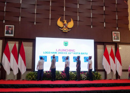 Pj. Wali Kota Batu Launching Logo Hari Jadi Kota Batu Ke-22 & Beri Diskon 22 Persen