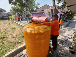 Dampak Kekeringan, Pemkot Madiun "Gercep" Droping Air Bersih