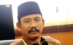 Besarnya Biaya Sekolah Negeri di Lamongan, Amar S : Gubernur Ingkar Janji