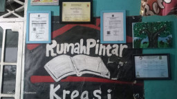 YRPK Gaji Tenaga Guru Honor tanpa Melibatkan APBD dan APBN