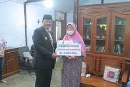 Hari Pahlawan, Wali Kota Madiun Sambangi Janda Perintis Kemerdekaan