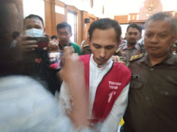 Rochamd Bagus Apriyatna Pembunuh Mahasiswi UBAYA Divonis 20 Tahun Penjara