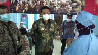 Wabup Subandi Evaluasi Vaksinasi di Puskesmas Kota