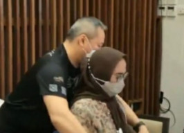 Praktisi Spesialis Pengaturan Tulang, Master Chris Leong Buka Gerai di Jakarta