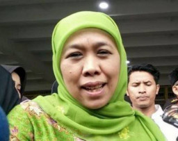 Khofifah Ingatkan Pengusaha: THR Jangan Dicicil