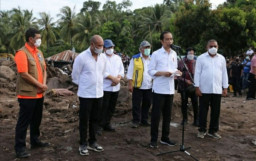 Jokowi Pastikan, Rumah Relokasi untuk Korban Bencana NTT Bakal Dibangun