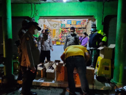 Berkedok Jual Jamu,  Fathoni ternyata Jajakan Miras