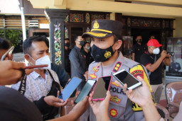 Polres Sumenep Lakukan Penyekatan di Perbatasan