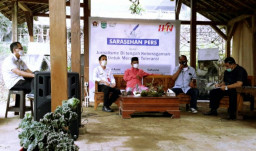 Wartawan kota Batu Hadiri Saresehan Pers di Cafe Rumah Kreatif Beji