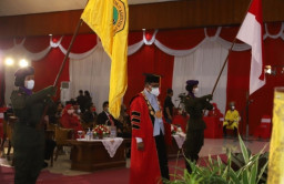 Rektor Untag Jadi Guru Besar Bertepatan dengan Peringatan Kemerdekaan RI
