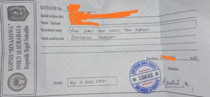 SMKN 10 Surabaya Diduga 'Paksa' Siswa Beli Seragam Sekolah