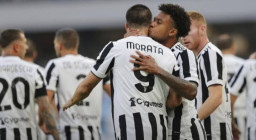 Ditinggal Ronaldo, Nyonya Tua Merana