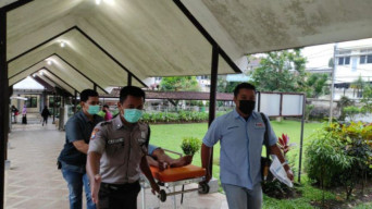 Pria Bersenjata Pisau Masuki Mapolres Lumajang Pas Apel Pagi, ternyata ODGJ