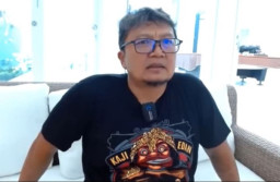 Bantah Ada Hubungan dengan Gilang Juragan 99, Kaji Edan: Itu Fitnah