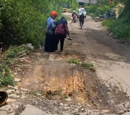 Jalan Rusak Banyak Makan Korban, Pemkab Ponorogo Lakukan Penembelan